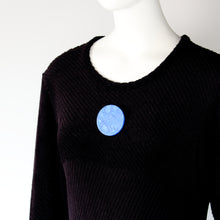 Load image into Gallery viewer, GOLD BROOCH 1924