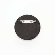 Load image into Gallery viewer, GOLD BROOCH 1924