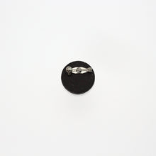 Load image into Gallery viewer, GOLD BROOCH 1924