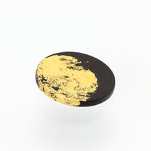Load image into Gallery viewer, GOLD BROOCH 1924