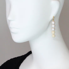 Load image into Gallery viewer, VERTICAL EARRING 1915