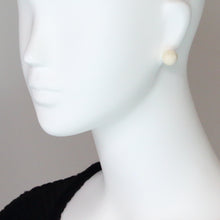 Load image into Gallery viewer, NO SWINGING EARRING 1931