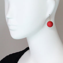 Load image into Gallery viewer, SWINGING SINGLE EARRING 1927