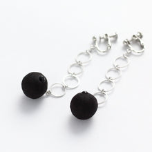 Load image into Gallery viewer, ALL BLACK EARRING 1662