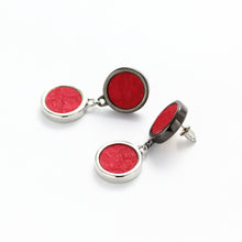 Load image into Gallery viewer, SWAYING RED AND LEOPARD EARRING 1665