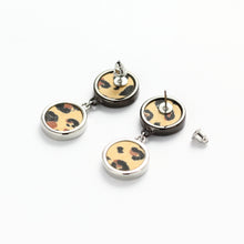Load image into Gallery viewer, SWAYING RED AND LEOPARD EARRING 1665