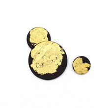 Load image into Gallery viewer, GOLD BROOCH 1924