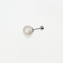 Load image into Gallery viewer, NO SWINGING SINGLE EARRING 1928

